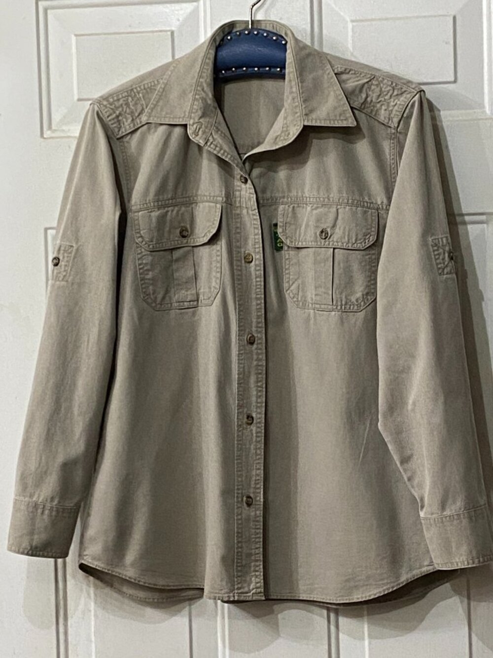 TAG Safari Travel Sz M Women's Shirt Roll Up Long Sleeve Khaki